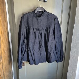 GAP Womens Black Lightweight Blouse With Buttons Down The Back